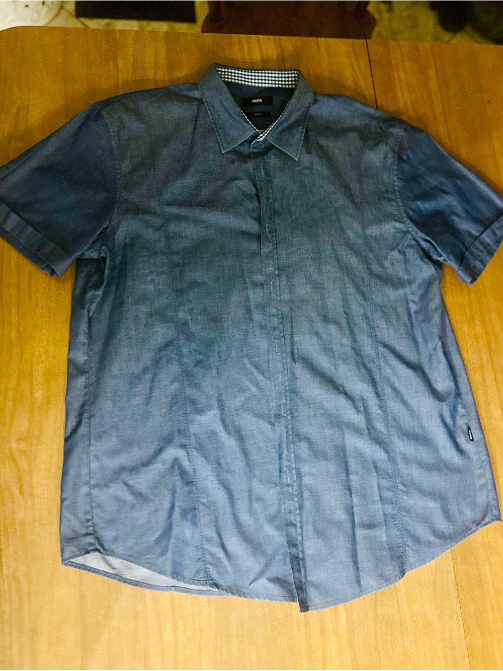 Boss Men's Short-Sleeve Chambray Button-Down Shirt in Blue